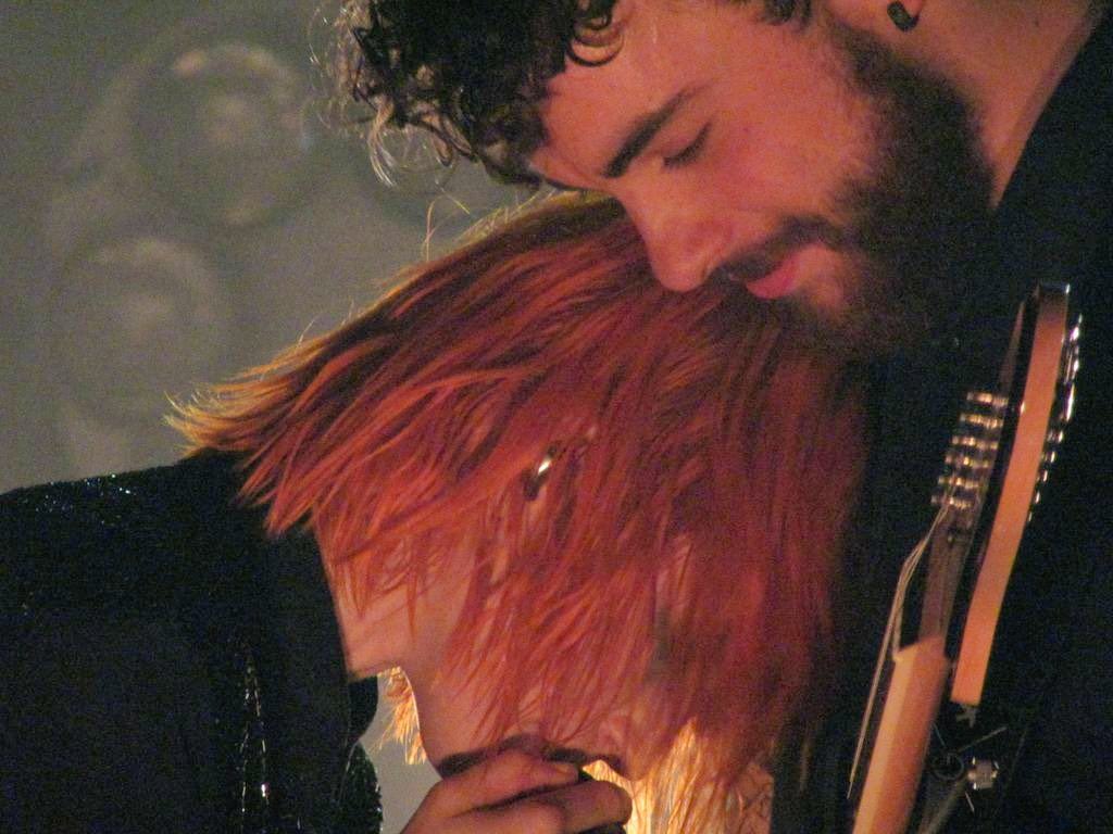 paramorelat's tweet photo. Hayley Williams and Taylor York from Paramore are officially dating. Read more at https://t.co/BIqDWG5wsm. https://t.co/nVagxyjXvi