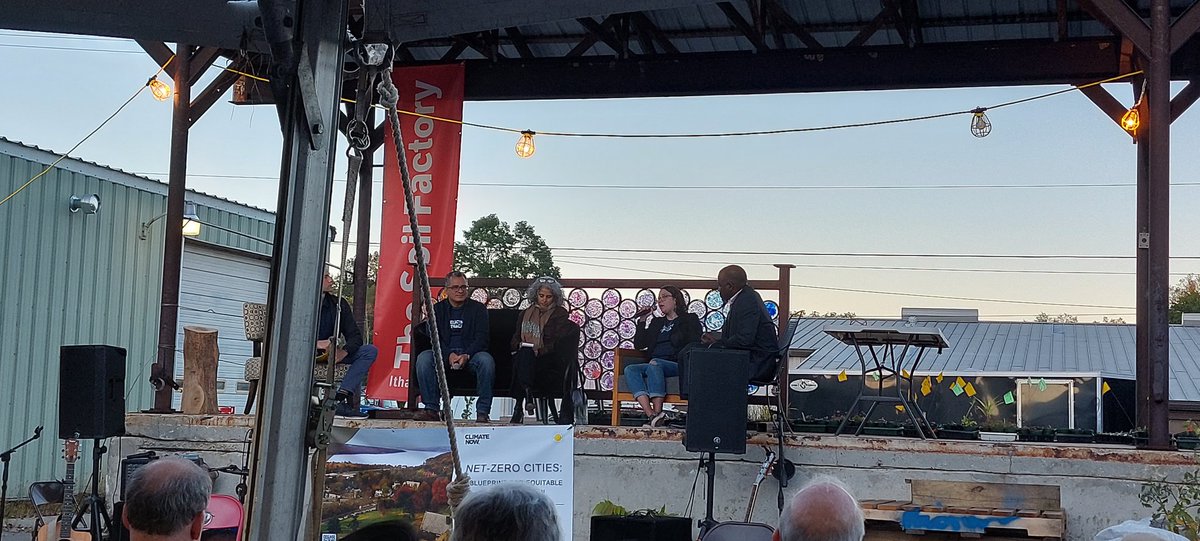 SemidaSilveira's tweet photo. #TheSoilFactory #IthacaNY Discussing the #GreenNewDeal to decarbonize the City by 2030 https://t.co/IIDw8grE9w