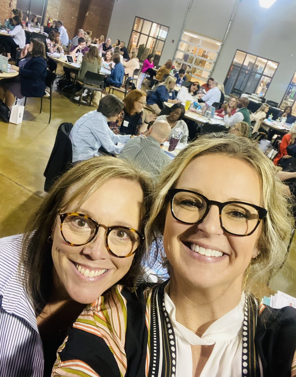 alysoncarp1's tweet photo. “Powerful Conversations” with an awesome network of North Alabama educators! Questioning for Formative Feedback. @Question2Think @AthensStateRIC @al_bpc ❤️ #ALpartners https://t.co/rjqdh2wnq3