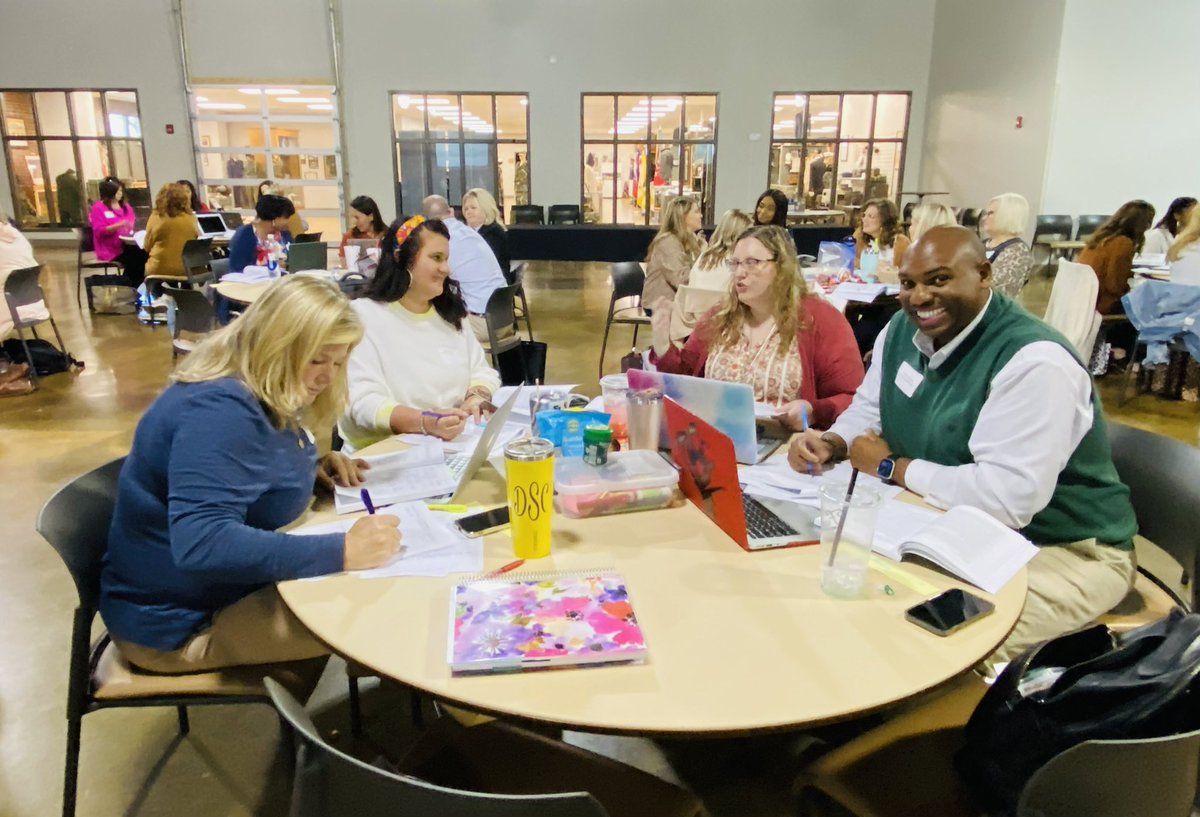 alysoncarp1's tweet photo. “Powerful Conversations” with an awesome network of North Alabama educators! Questioning for Formative Feedback. @Question2Think @AthensStateRIC @al_bpc ❤️ #ALpartners https://t.co/rjqdh2wnq3