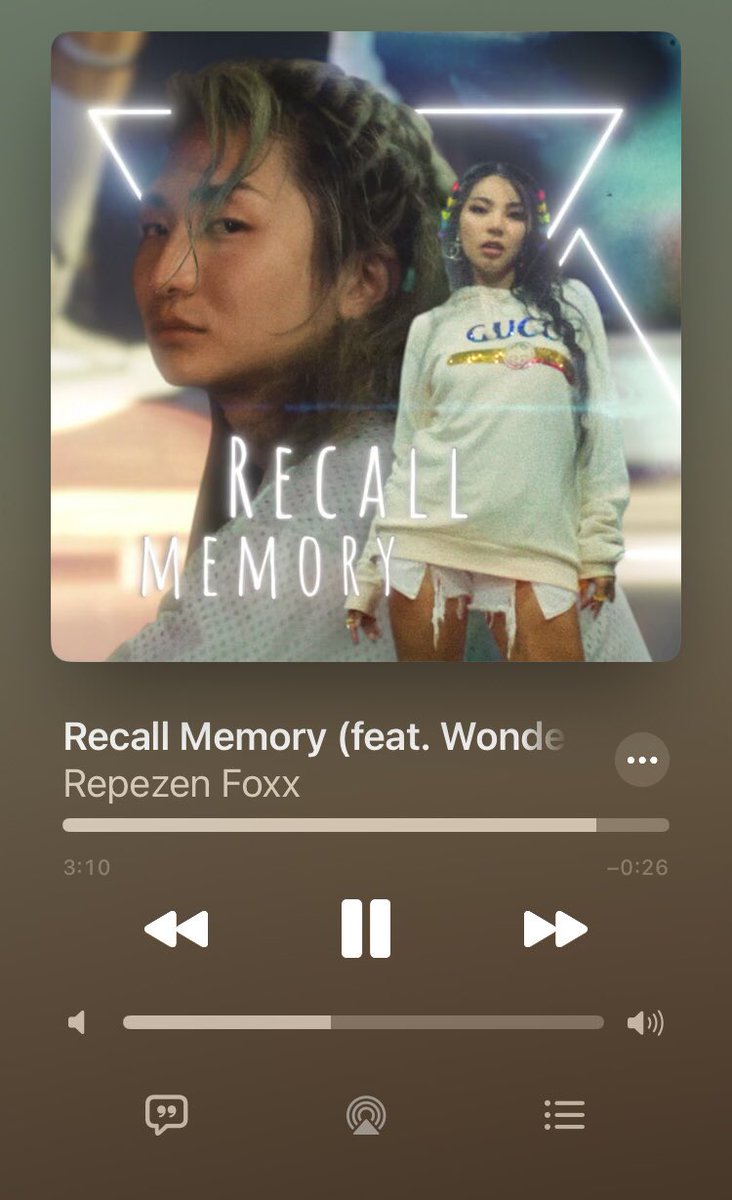 FHtos1813's tweet photo. Recall memoryっていう新曲最高すぎ！今年の曲は神曲しかなくて嬉しいすぎる！！！！
 #RepezenFoxx  #Recallmemory
RepezenFoxx https://t.co/ENcrHPmNid