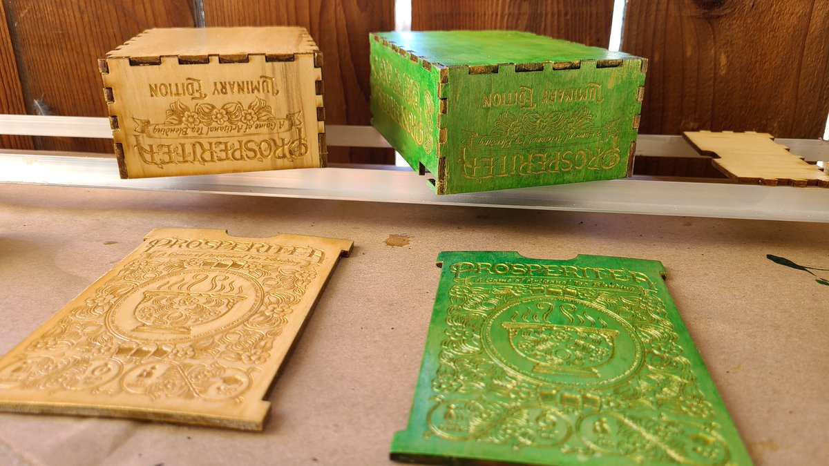 The luminary boxes for #prosperitea have been hitting some delays, but I have finally been able to start putting some together! Should have more updates on these after the weekend.
.
#boardgames #crafting #tabletop #kickstarter #handmade