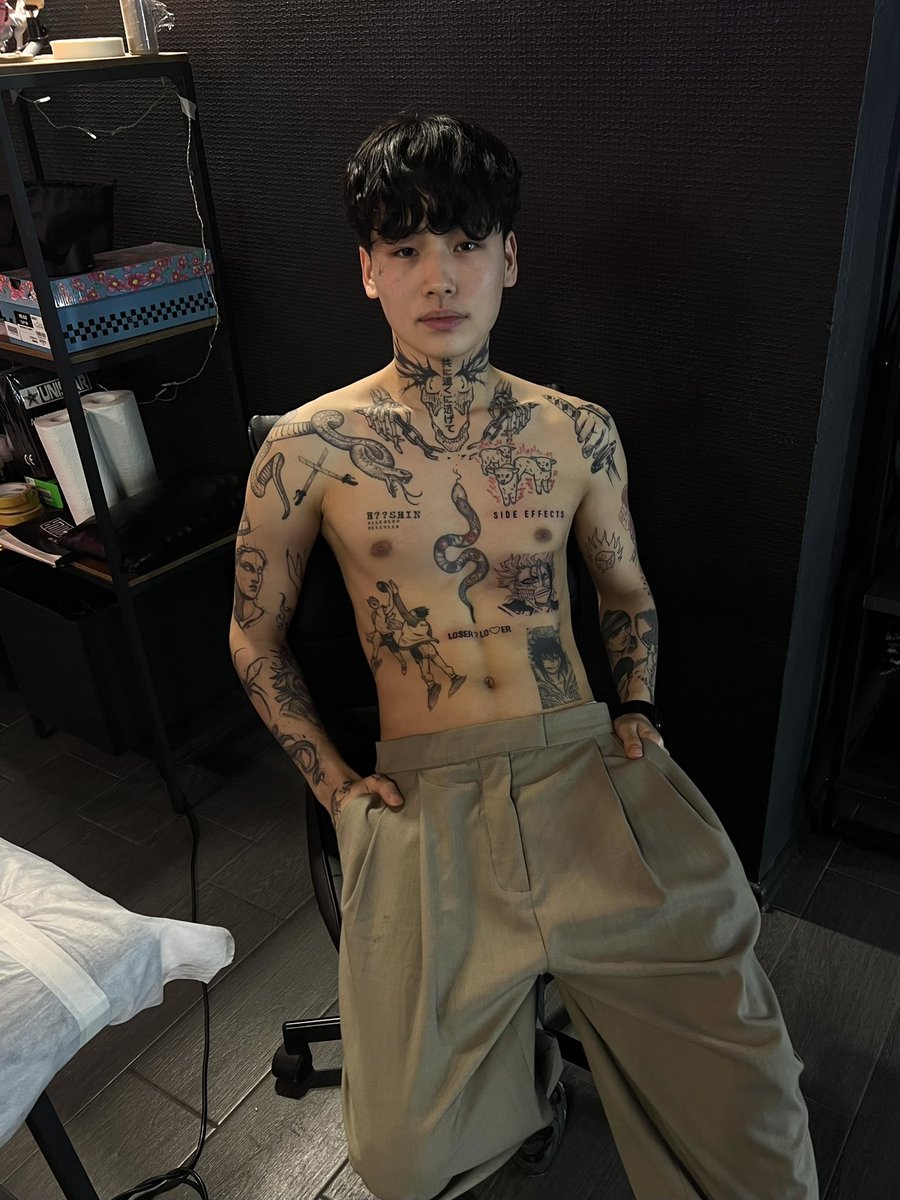 X_hoshin's tweet photo. Do u like tattoos boys? :) https://t.co/ffM1RzDuJq