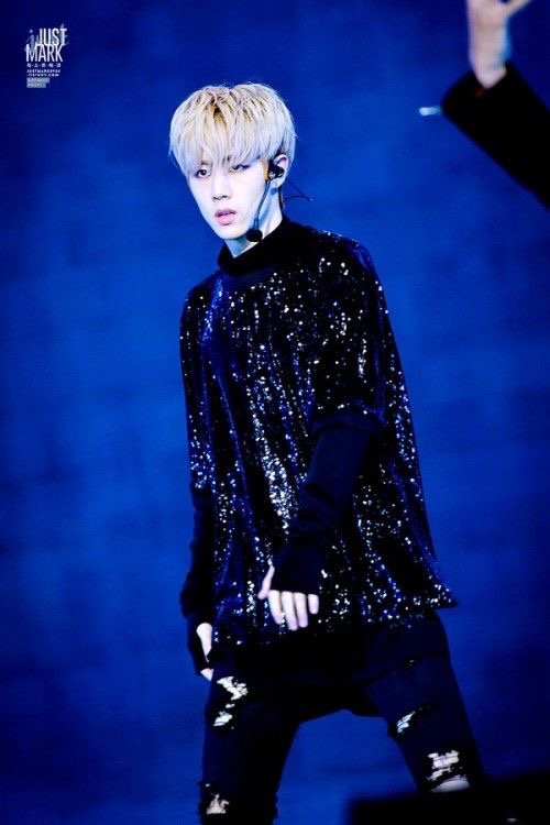 hourly mark: rest tweet media