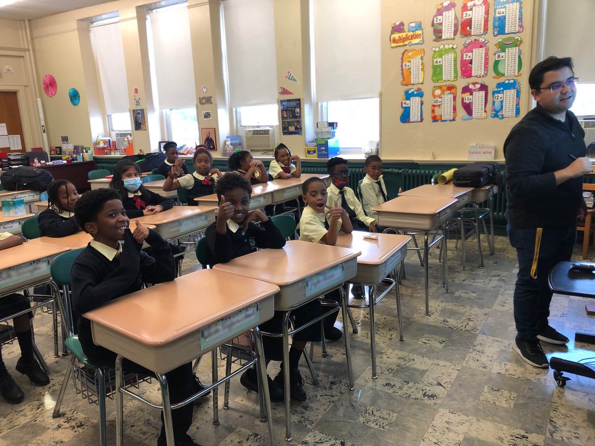 Play On Philly tweet media