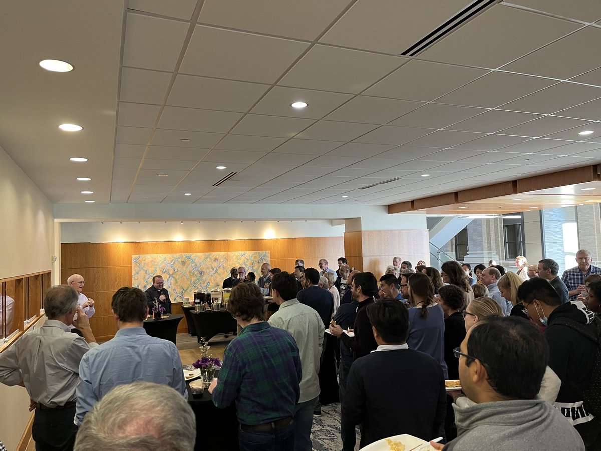 wuccilab's tweet photo. Thank you everyone who stopped by to wish @JFitzpatrickWU farewell! The WUCCI team will miss him dearly, but we are all very excited for his future endeavors at @Roche! 🇨🇭🔬 https://t.co/OCWs6XxJUZ