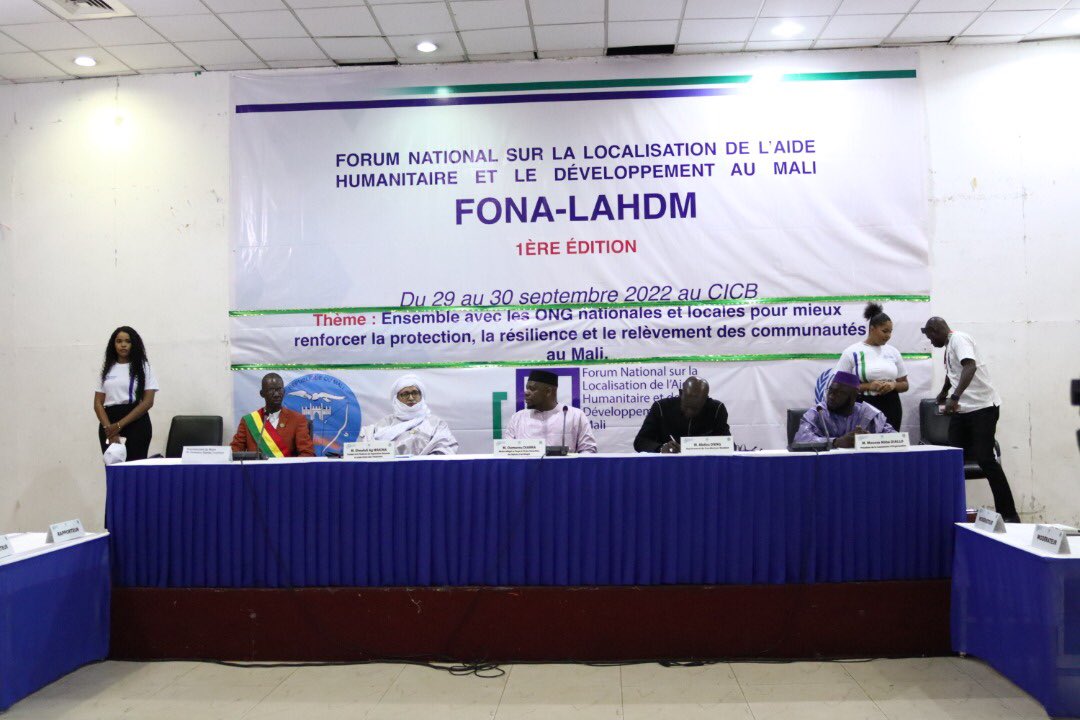 LadhmForum's tweet photo. Jour 1 
Aujourd’hui 29 septembre 2022 était l’ouverture de la première édition du Forum National sur la localisation de l’aide humanitaire et de développement au Mali sous la présidence De Monsieur Oumarou Diarra Ministre délégué en Charge de l’Action Humanitaire https://t.co/cueA5lWkON