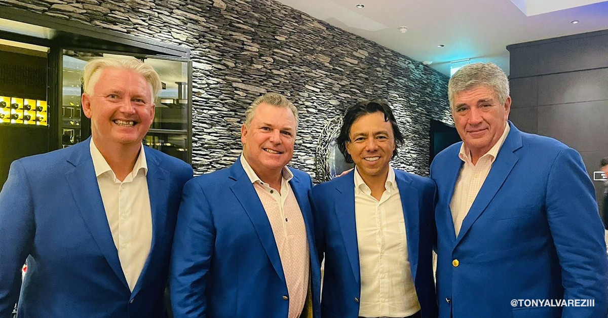 Always awesome to spend time at #HogsHead with friends! <a href="/KGMinisterofFun/">Minister of Fun</a>