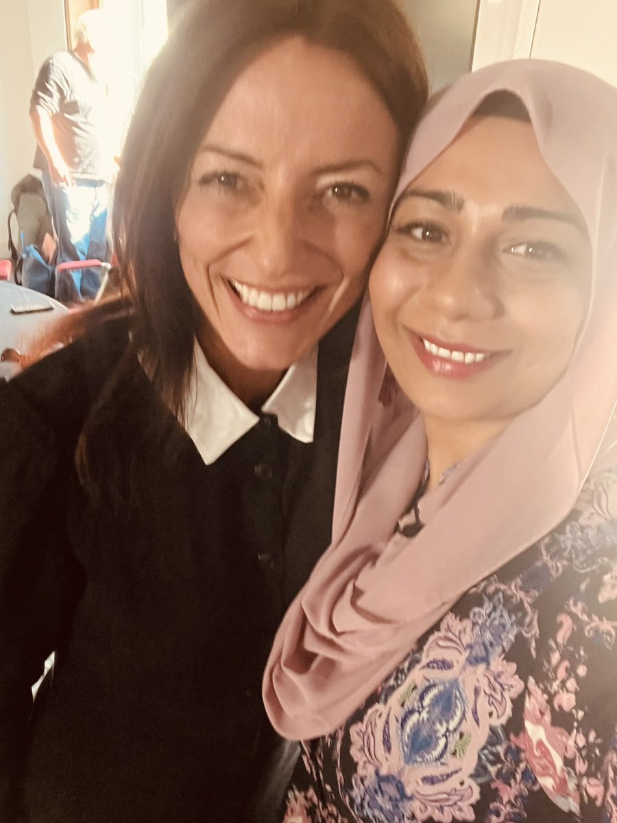 After 2years I finally met the utterly gorgeous @ThisisDavina in person. Thank you so much for all that you have done for #Menopause Care & #empowering women @WellbeingofWmen Summit