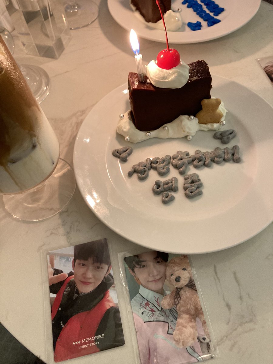 miko_aaa_a_i's tweet photo. 9月に食べたケーキ、 https://t.co/n9fVFHKGUp