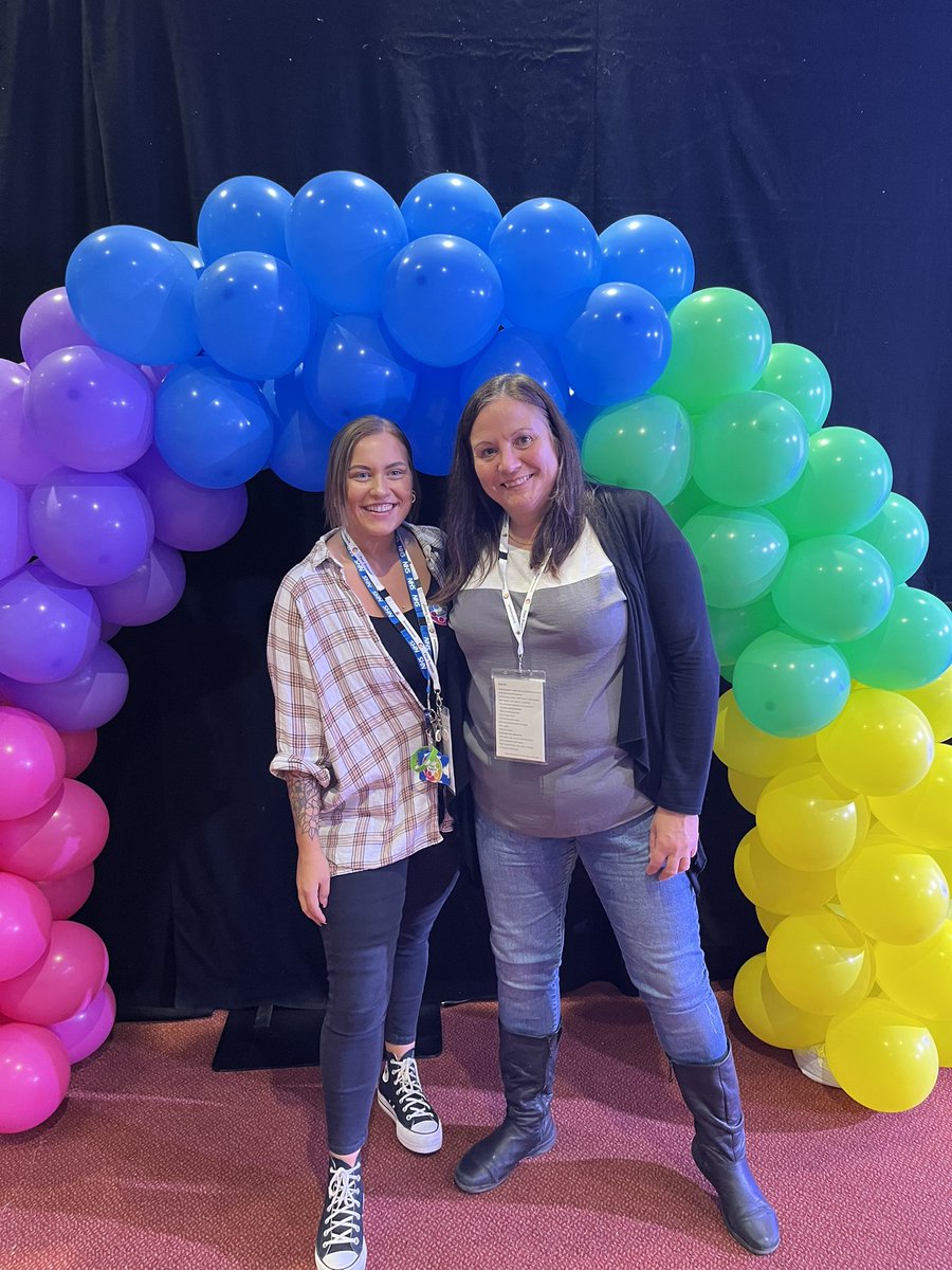 EmilyMorritt's tweet photo. What a day!! @InvolvementCNTW #Together #ThreeYearsOn Conference!! Celebrating the fact we get to change endings, inspire hope &amp; improve care! Loved what T said ‘it’s not a job, it’s compensation for a passion’ #PeerSupport 

Let’s never get tired of empowering people! ⭐️ https://t.co/aBo6U7TRP3