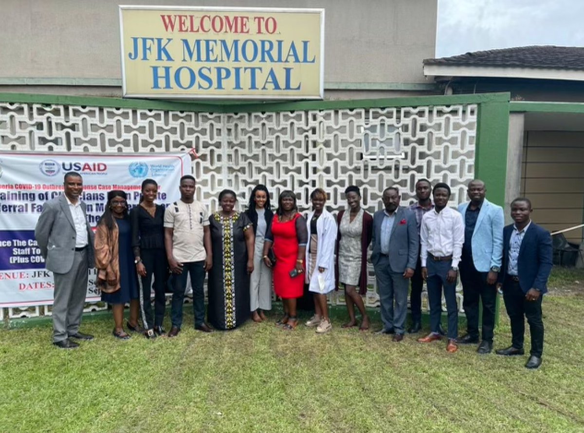 Updates from Liberia🇱🇷: Our Boston team is so happy to reconnect with our Liberian team and residents! This year the LCPS Psychiatry Residency Program celebrates Dr. Moses Ziah as the first psychiatry resident to graduate! 

Learn more: glcmhd.org/lcps-psychiatr…