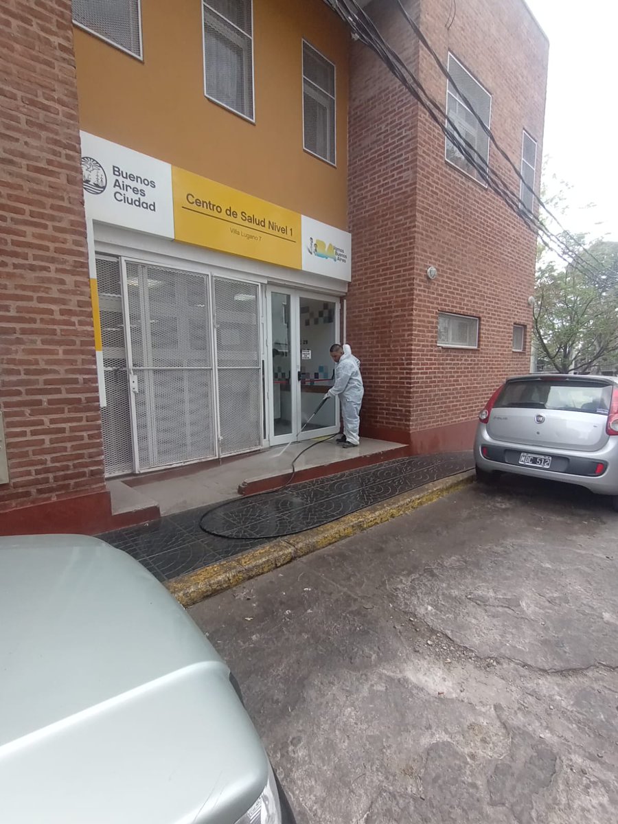 HectorN03153374's tweet photo. Hoy en #Barriointa ell #EquipoDGGIS con la cuadrilla de #Saneamiento se realizó Hidrolavado desinfeccion, fumigación manual, fumigación móvil, y corte de pasto
@mrgospedini
@Salas_Gabriel
@MariaMigliore
@gabimraida https://t.co/4NFSzY6ET0