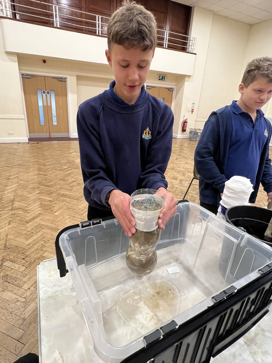 thetenthbb's tweet photo. Last night on a survival theme the lads made water filters using the excellent BB programme resources. They worked! https://t.co/YMqSUajBiw