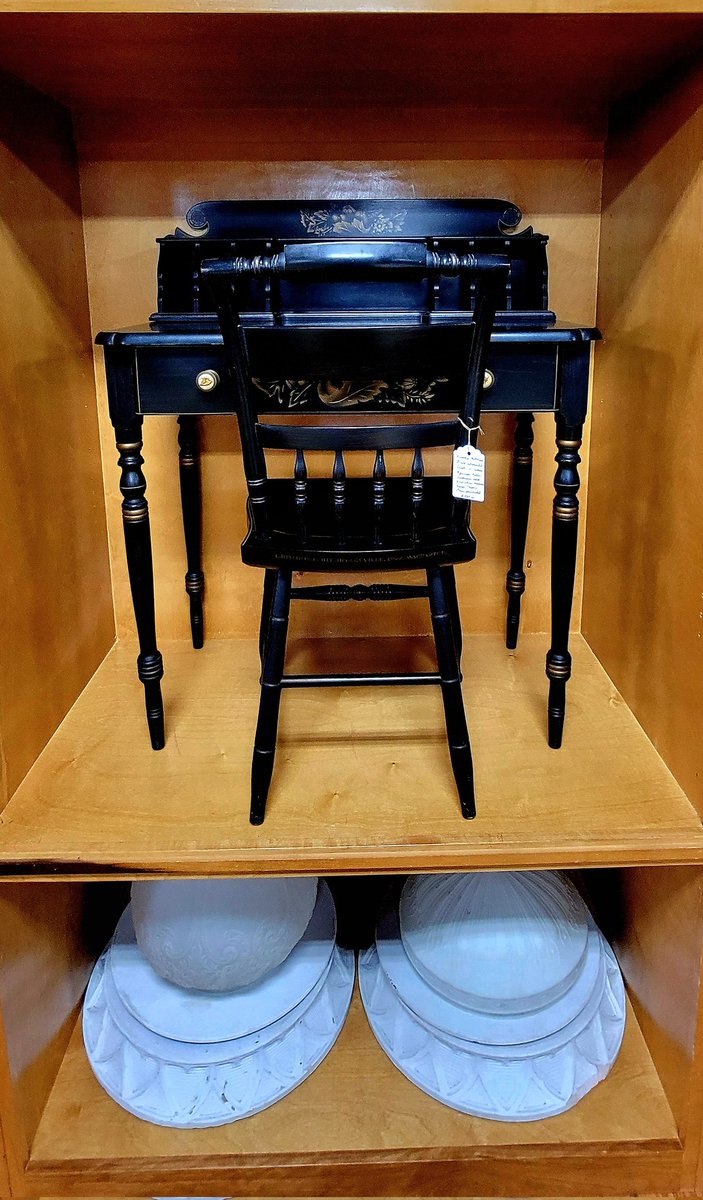 MadisonAntiques's tweet photo. Thankful to be High &amp; Dry from Hurricane Ian... We are open all week, Featuring our amazing upstairs cubbies! Whether you're a local, or just visiting, Come see the all the wonderful items on display!
#thankfulthursday #safeandsound #madisonfl #antiques #interiors https://t.co/3e9hYRUAmF