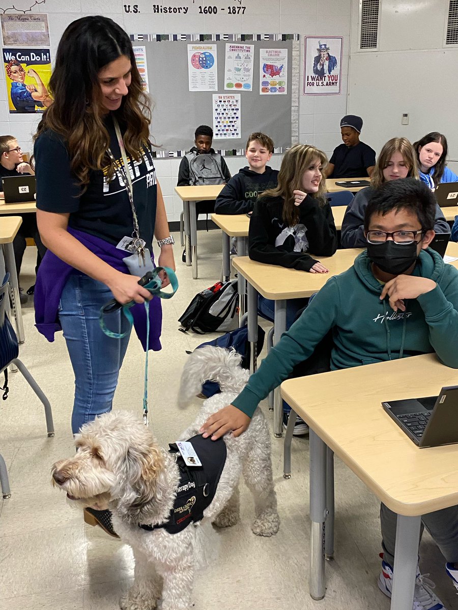HMMS_Counseling's tweet photo. Ballard made lots of new friends today @HenryMossMiddle! https://t.co/eD9n8aoa0m