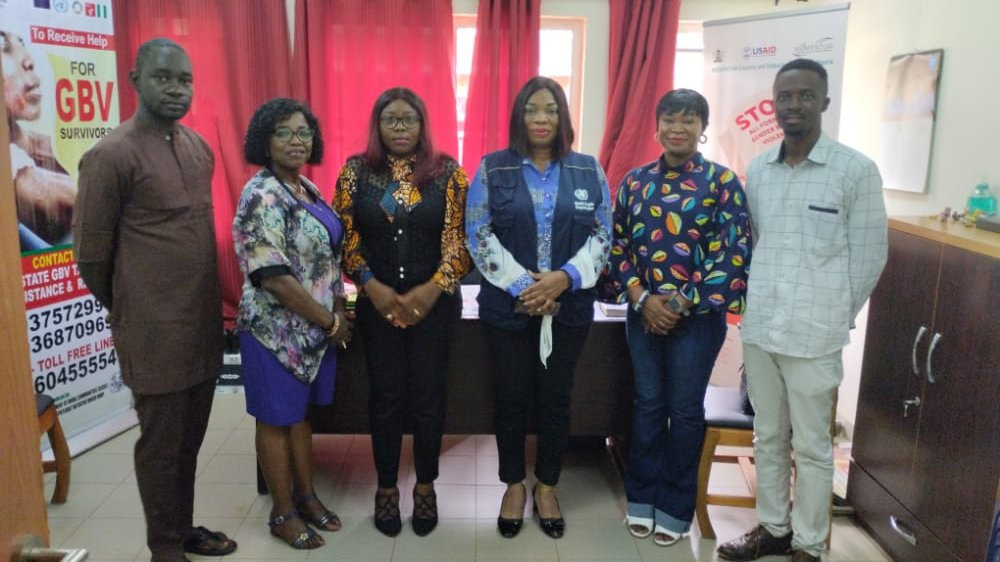 Ebonyionthego's tweet photo. Advocacy visit to the HCH and other key stakeholders in the state, to ensure strengthened collaboration with the state and plan on ways to strengthens PHC service delivery in the state. 
@WHONigeria @CWarigon @Chi_Vibez @godwithus_o @joseph_iruka @ojechkwu @uchesun63213134 https://t.co/GXZ71NbCpJ
