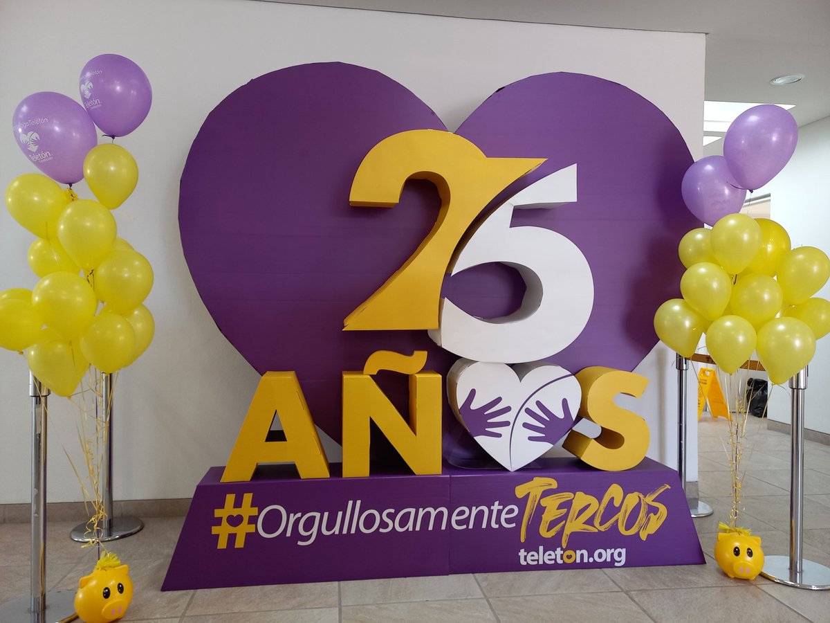 elobecerraj's tweet photo. "Solo el servicio convierte al ser humano en plenitud"
#25añosTeleton #Teleton #FundacionTeleton #25Aniversario 
💜💛💜 https://t.co/tLRMh26iiF