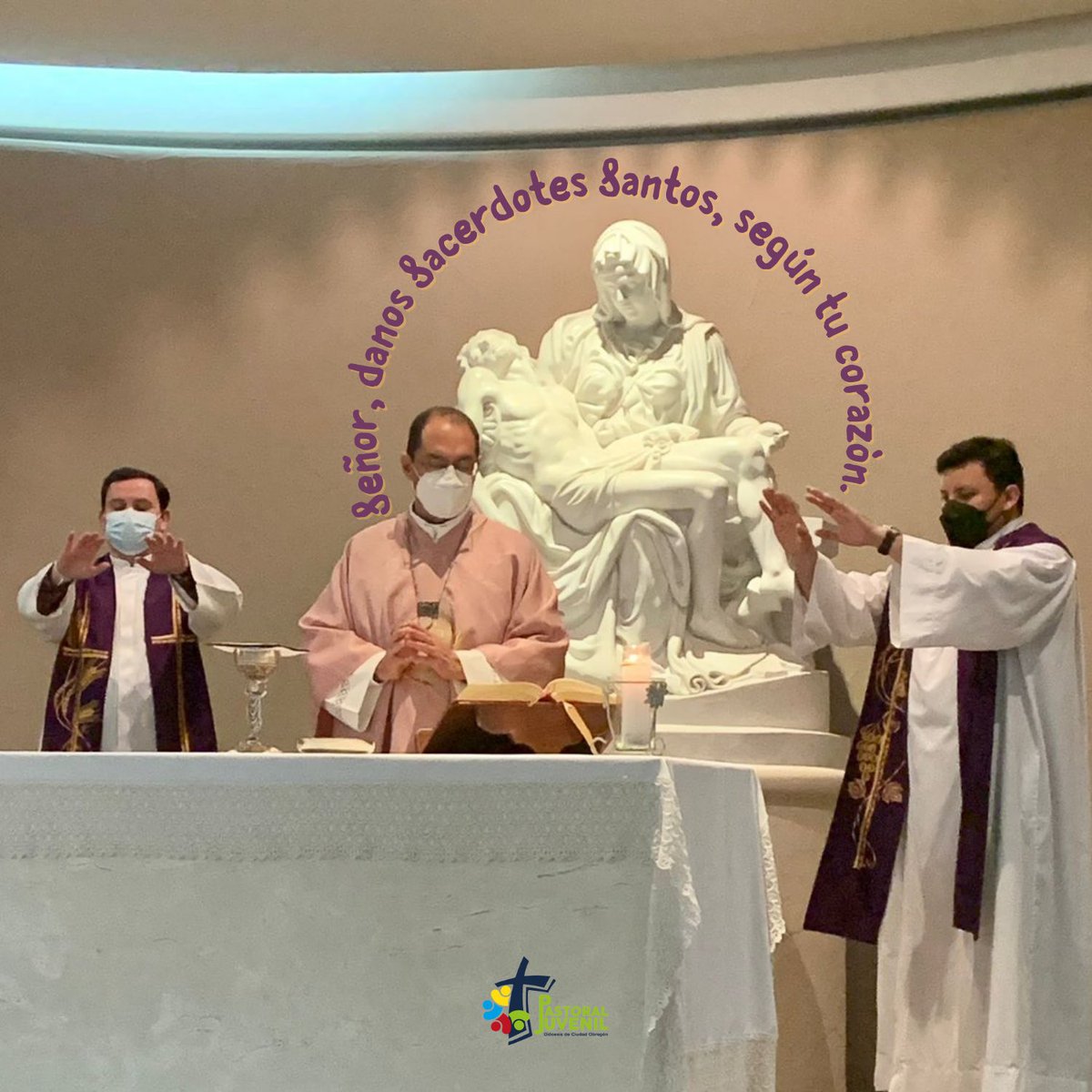 PjObregons's tweet photo. En este Jueves eucarístico pidamos a Dios por nuestros sacerdotes. 

Déjanos el nombre del sacerdote de tu comunidad para unirnos en oración por sus intenciones. https://t.co/zGaMDvKWs3