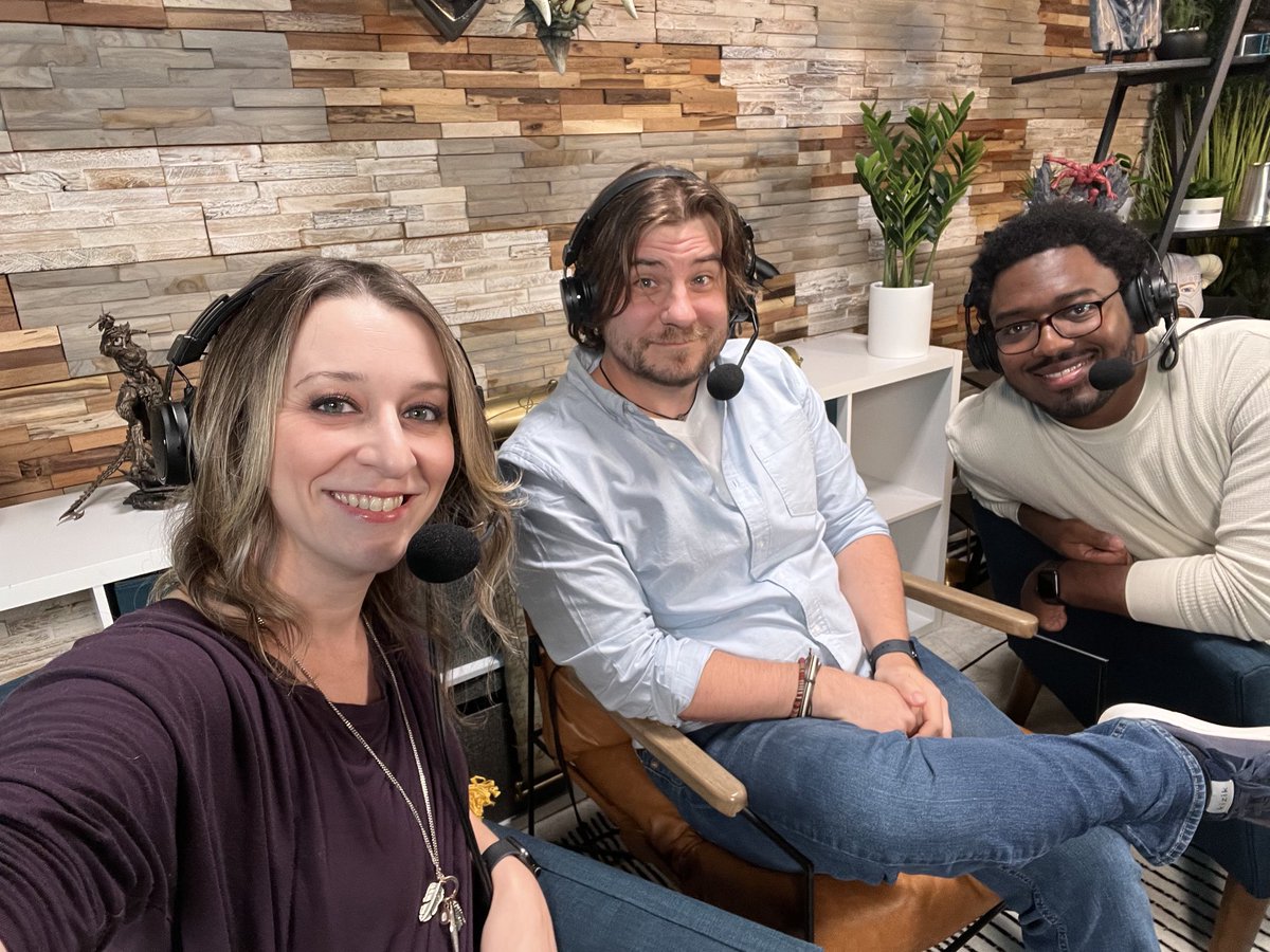 GinaLBruno's tweet photo. We’re LIVE 🔴 and READY for today’s stream! Get in here! 

https://t.co/IdSvR0BIkR 

#ESO #LegacyOfTheBretons https://t.co/APERG2c3s8