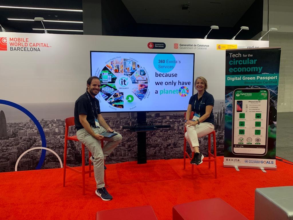 4podr's tweet photo. Muy contento de haber llevado la propuesta de @ExxitaBCircular al @MWCHub Las Vegas. Gran acogida de nuestro #DigiPass y el servicio #CircularIT. Gracias a @redpuntoes, @MWCapital, @bcn_ajuntament y @gencat por esta oportunidad. https://t.co/WV68WdXzXP