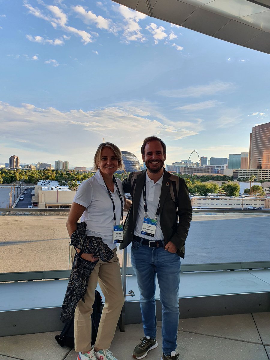 4podr's tweet photo. Muy contento de haber llevado la propuesta de @ExxitaBCircular al @MWCHub Las Vegas. Gran acogida de nuestro #DigiPass y el servicio #CircularIT. Gracias a @redpuntoes, @MWCapital, @bcn_ajuntament y @gencat por esta oportunidad. https://t.co/WV68WdXzXP