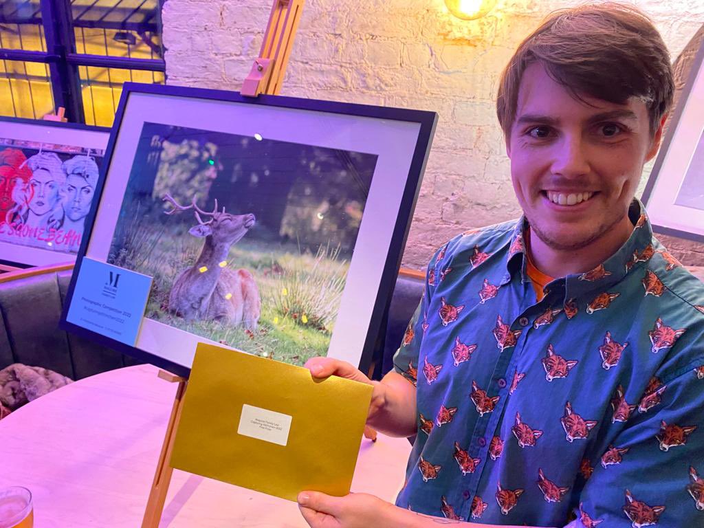 Peppertweets's tweet photo. A huge congratulations to @ginscrabble, who took home the first prize at the #capturingaltrincham2022 photography competition, winning a £750 cheque! https://t.co/SGv4NURhPB