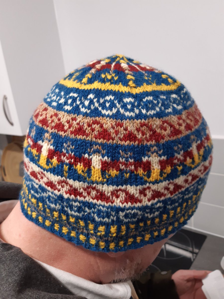 Hat finished.
#Shetland #ShetlandWoolWeek