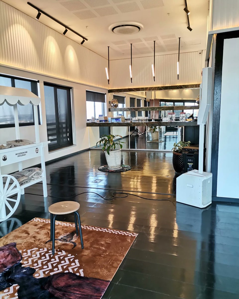 PhukaziVenues's tweet photo. We are looking forward to those intimate outings... 🎉

#PhukaziLocations #PhukaziVenues #locations #elegant #elegance #Private #properties #bookings #EndYearFunctions https://t.co/WV4KY4squH
