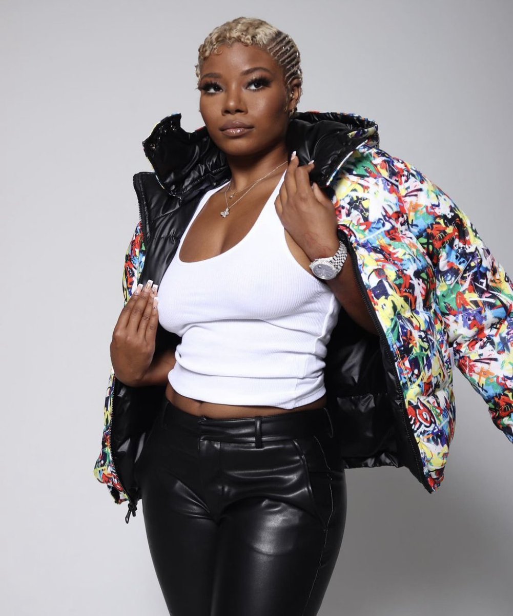 malikdmcintyre's tweet photo. Before you go winter shopping you should know there’s a black designer that makes reversible coats, and it’s me. https://t.co/RTPI5VVuIg