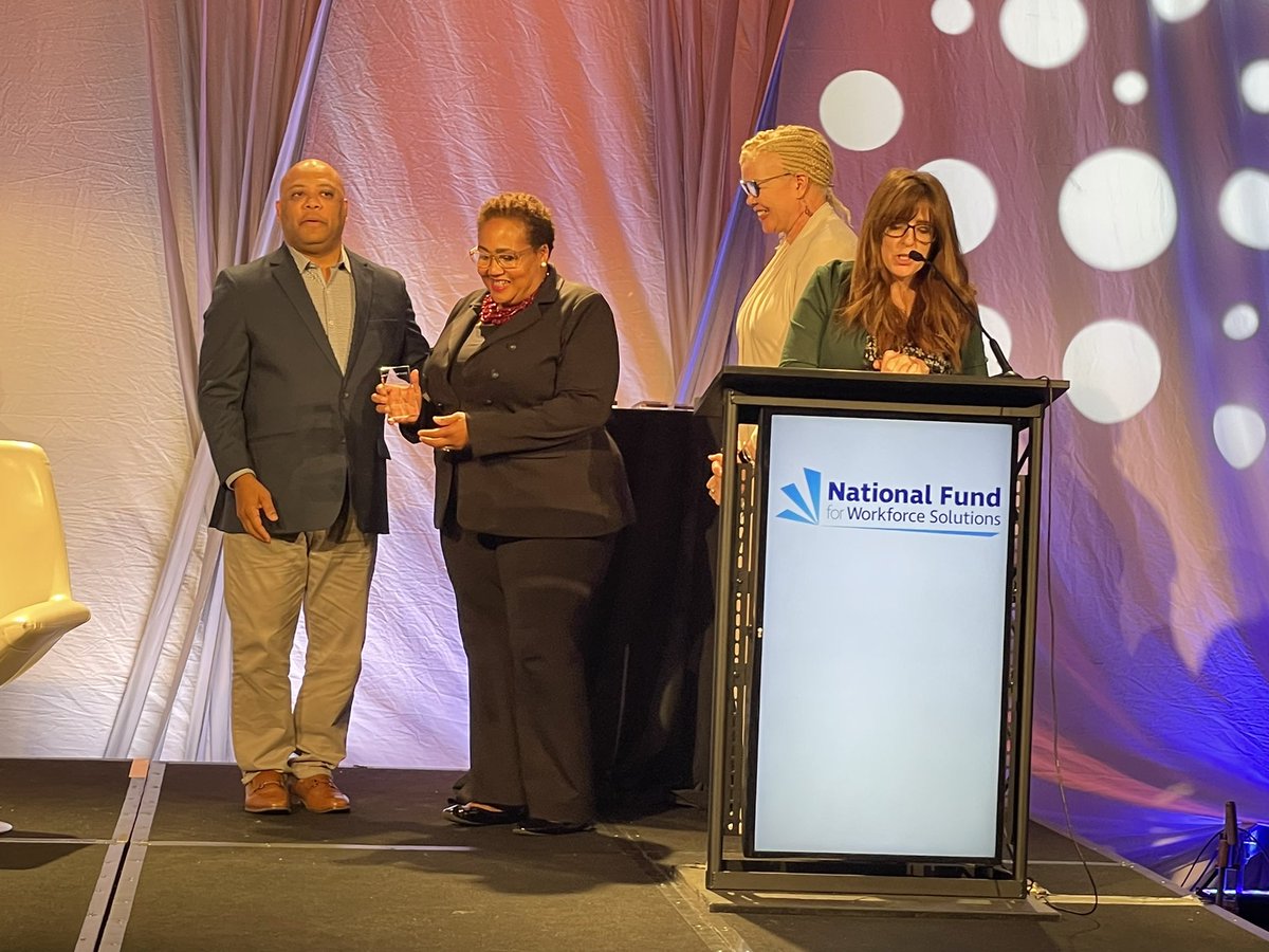 MjRyan66900724's tweet photo. #SHIFTWorkforce yay, Carmen and Candace and all@other recipients #frontlineforward champions! https://t.co/Cw2yNwPjN5