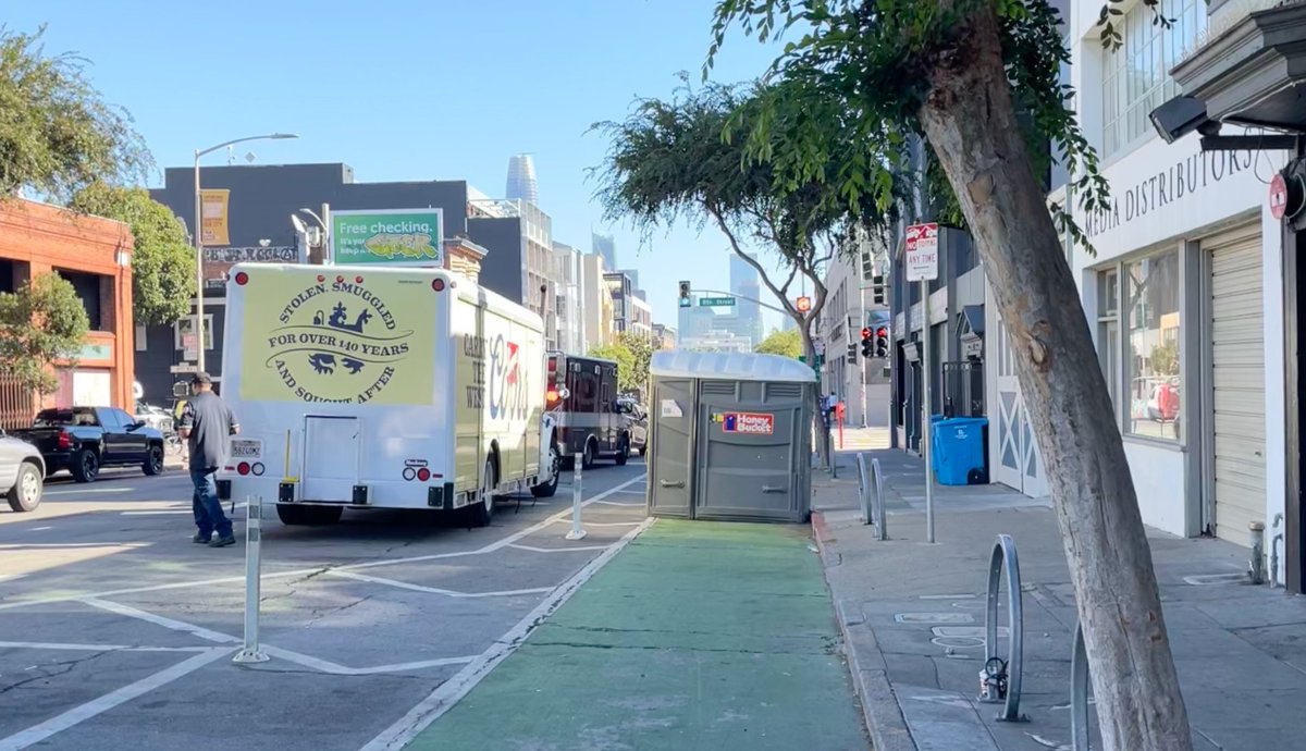 @SF311 @SFMTA_Muni the bike lane on Folsom at 8th St is blocked by a porta potty. Please send someone out to move it.