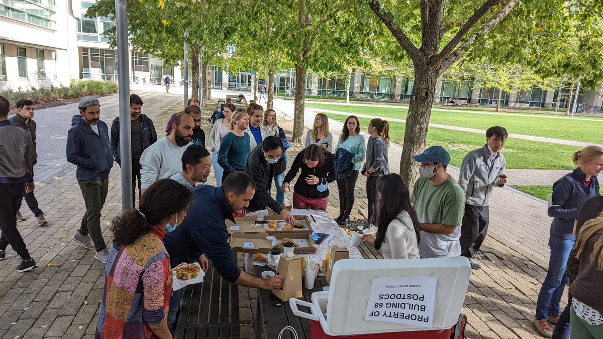 MITBioPostdoc68's tweet image. Still going on -- and more food/coffee on the way!