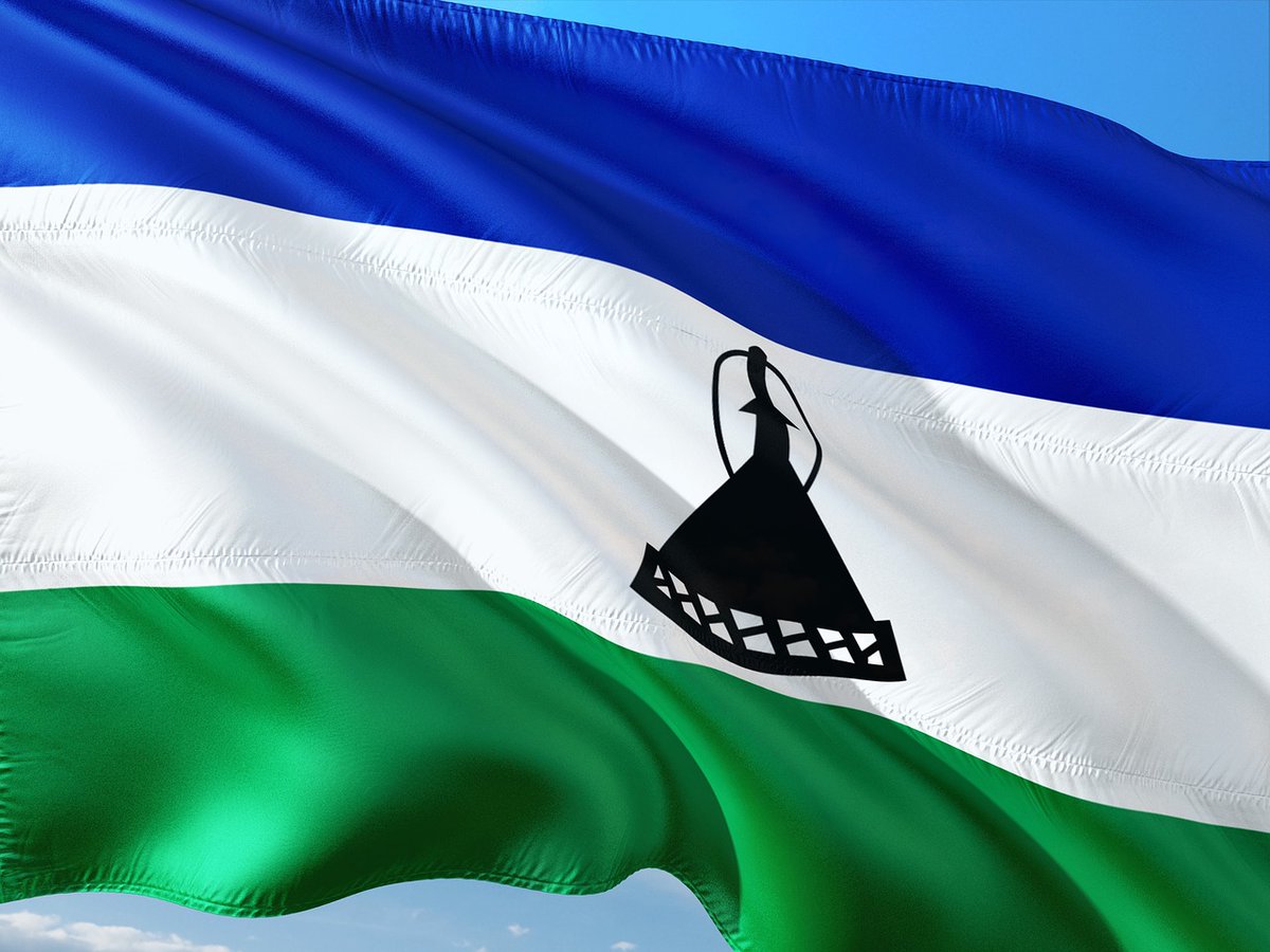 ProfAshaKanwar's tweet photo. To our friends and partners in #Lesotho - Happy #IndependenceDay ! @COL4D is honoured to work with you on #HE #VUSSC #TEL . Happy to have Mr Monaheng Mohale as COL Focal Point. @PrimeMinisterLS @NtoiRapapa https://t.co/3n0myuAQC3