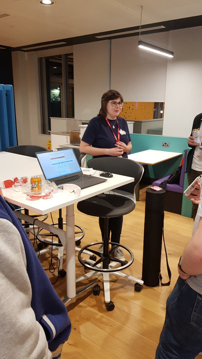 ThePirateTester's tweet image. @Louise_J_Gibbs shows of her accessibility exercises at #MidsTest