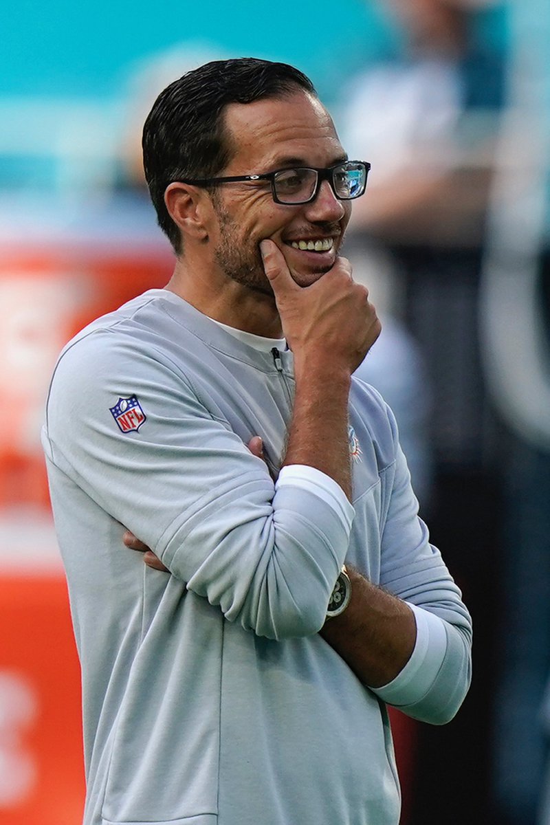 The #Dolphins noticed people watching their walkthrough Wednesday in Cincinnati, so they made a sly adjustment: All the clips circulating on Twitter have 12 players on offense. 

Fake plays? Fake routes on real plays? Either way, Mike McDaniel and company staying one step ahead.