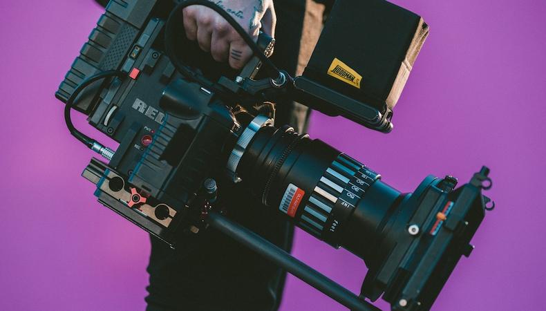 dhrep's tweet photo. 10 On-Set Terms You Need to Know
#filmterms #filmmaker #filmproducer
https://t.co/h8HNBQMLNR https://t.co/3UBxDC5aks