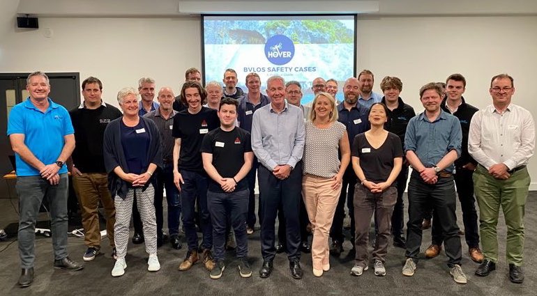 Hoveruav's tweet photo. An interesting day on day 4 of the NZ #BVLOS safety case week. What aren’t the Christchurch aerospace community doing? A range of use cases from large RPA, large operating areas, high altitude ops and testing areas
#bvlos #part102 #rpas #sora #innovation #christchurch #aviation https://t.co/CDRkrZ9hZA