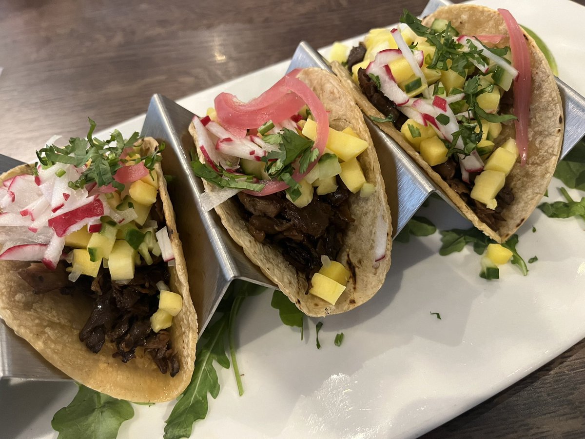 Holly Hadley - she/her tweet media