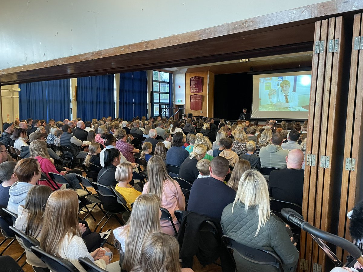 King Henry VIII 3-19 School tweet media