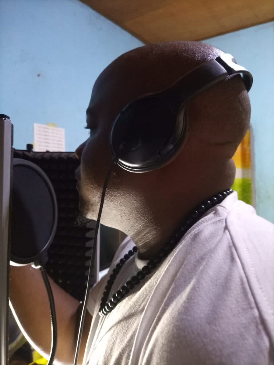 Mottanni's tweet photo. We are not relenting till we raise more awareness against GBV in our communities.
Bruises recording ...
The spoken word EP on gender based Violence
#Bruises #DarkLight #Mottanni
#GBV #StopGenderBasedViolence
#gbv #genderbasedviolence
#women #domesticviolence
#womansupport https://t.co/cflaht9SE2