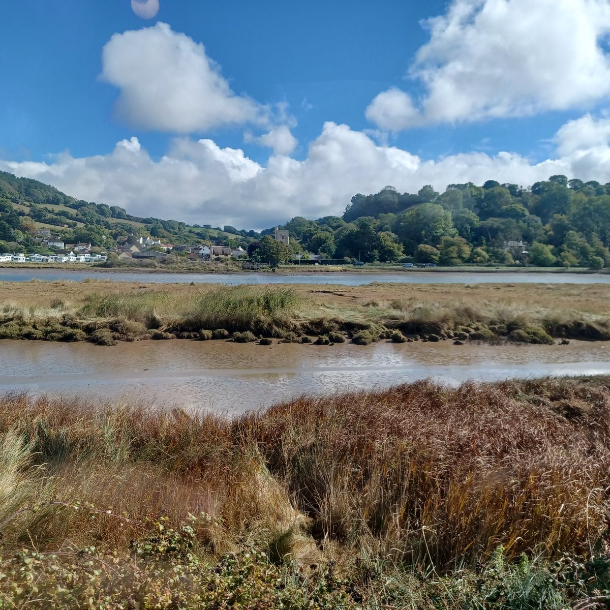 StartLicensing's tweet photo. Took a seat on @SeatonTramway today. Time well spent. Some great views of the Axe & wetlands including local birdlife. Felt at home as the tram we travelled on originally ran around South East London including the Elephant & Castle.
#DevonAttractions #DogFriendly https://t.co/OrvgXK7C39