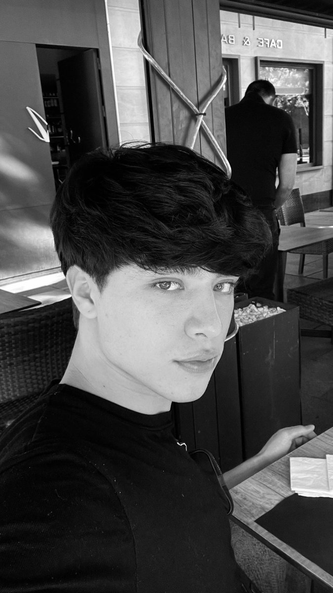 Mateo Hasbún tweet media