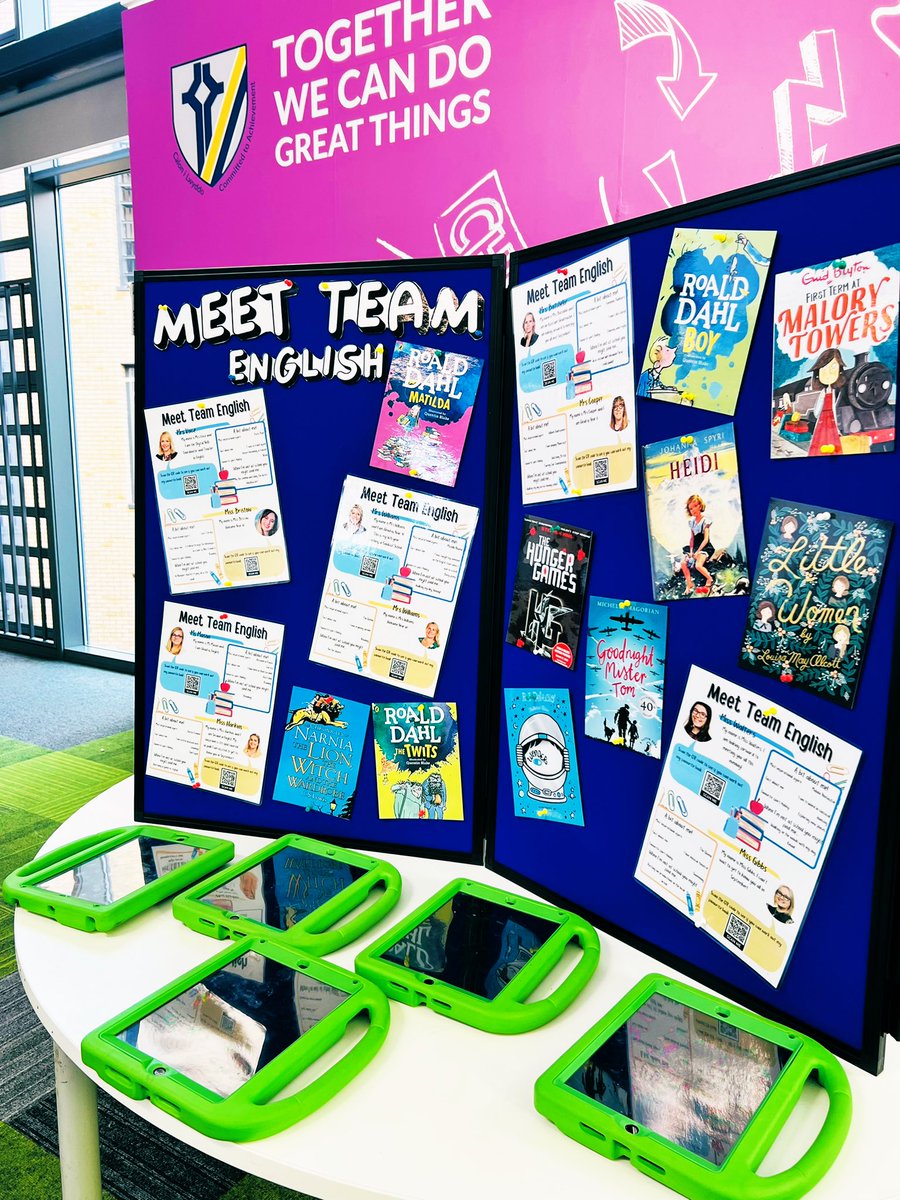 What a fab open evening we had tonight! Feeling very privileged to work with such a lovely team 🥰🥰🥰<a href="/CaldicotEng/">Caldicot English</a> <a href="/Caldicot_Sch/">Caldicot School & Sixth Form</a> #CaldicotSchool #TeamEnglish #edutwitter