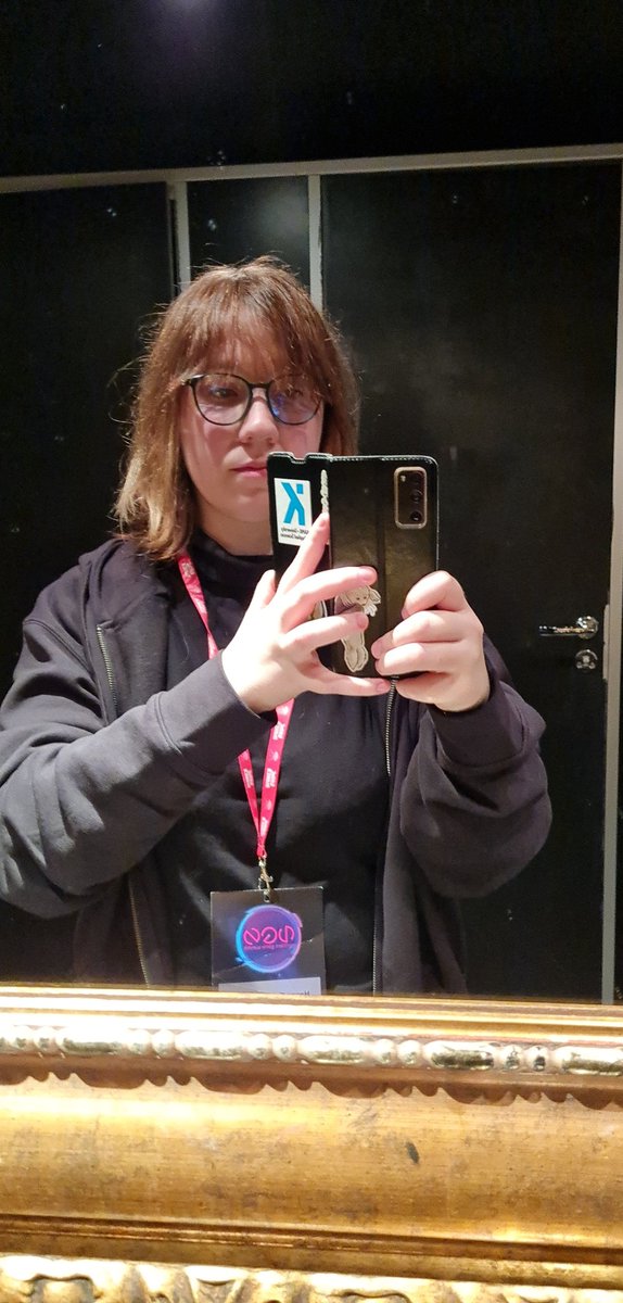 pikkunatinalat's tweet photo. selfie of me having a great time before losing my staff pass smh
gotta make new one tomorrow 😂😭 

#ngs2022 #northerngamesummit https://t.co/F0SiMX9MfQ