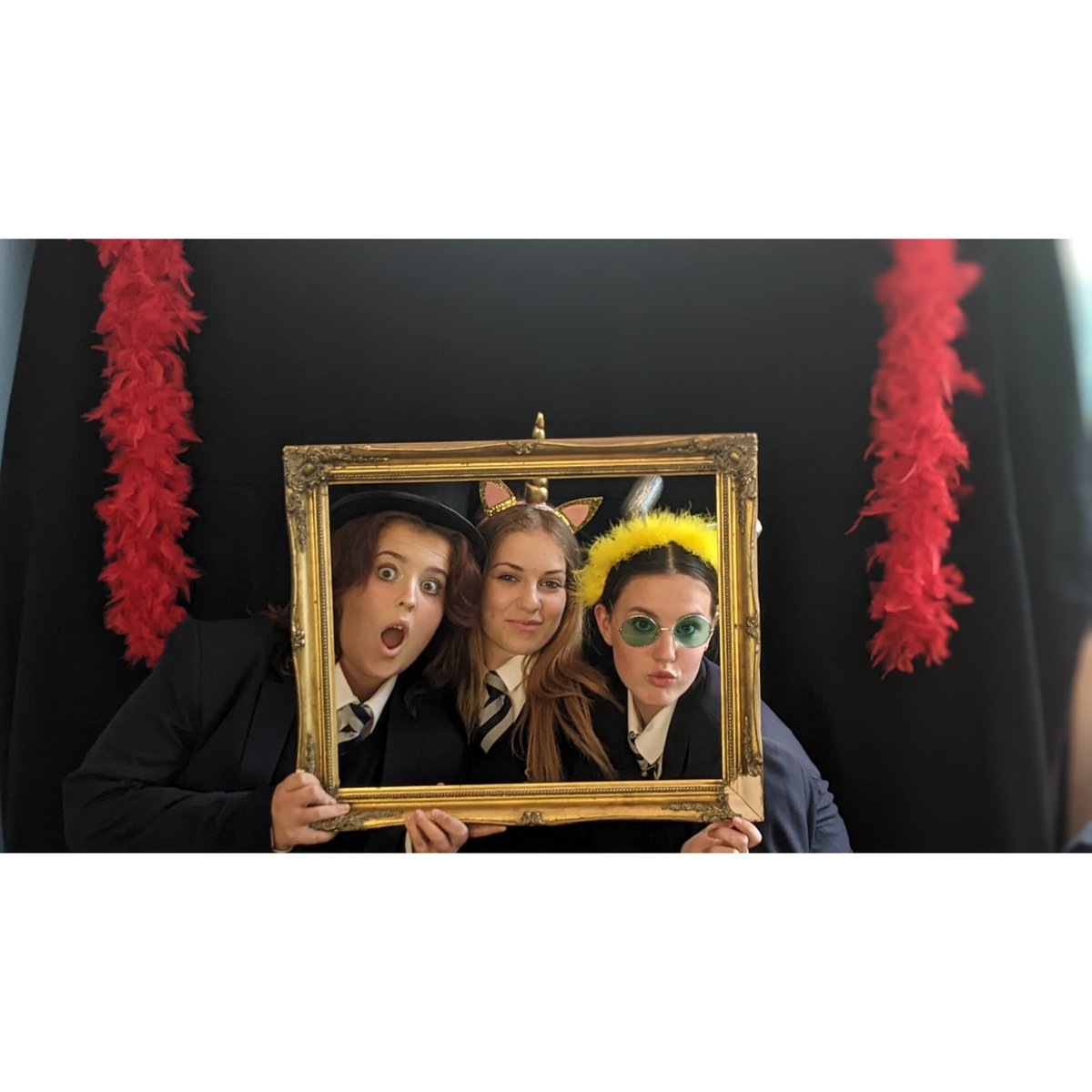 ArtsHya's tweet photo. We had such a good time welcoming prospective students, parents & carers into our GOOD school yesterday at Open Evening!
#teamhya #teamperformingarts @hyndburnacademy https://t.co/nMf0IXvld7