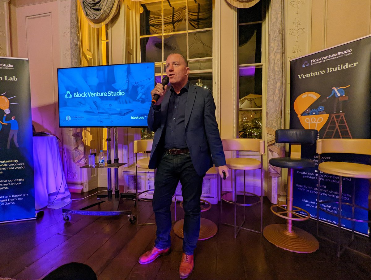 Dr Christina Yan Zhang tweet media