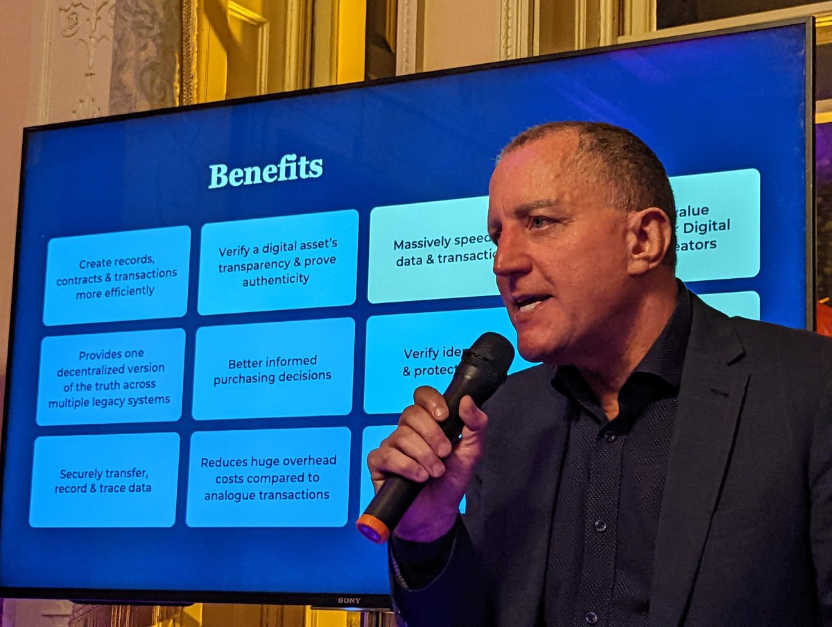 Dr Christina Yan Zhang tweet media