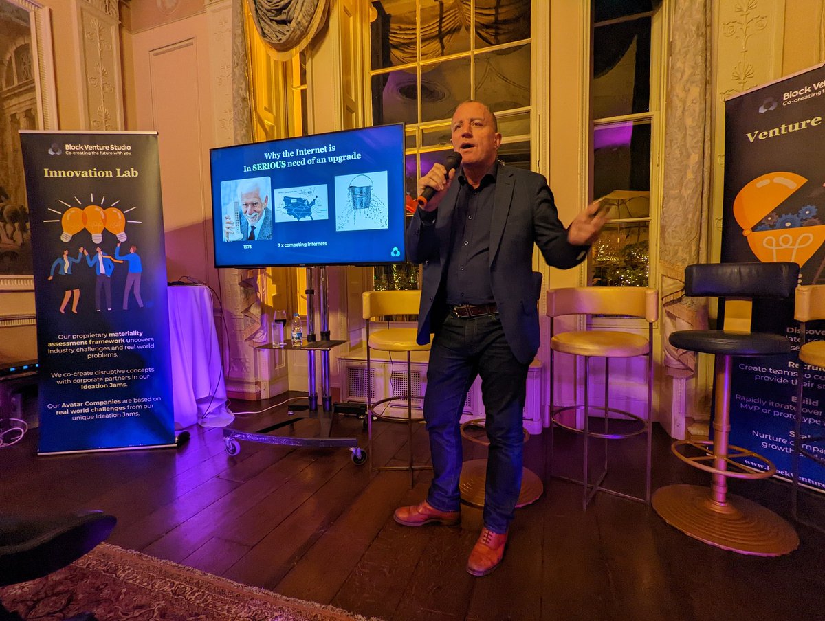 Dr Christina Yan Zhang tweet media