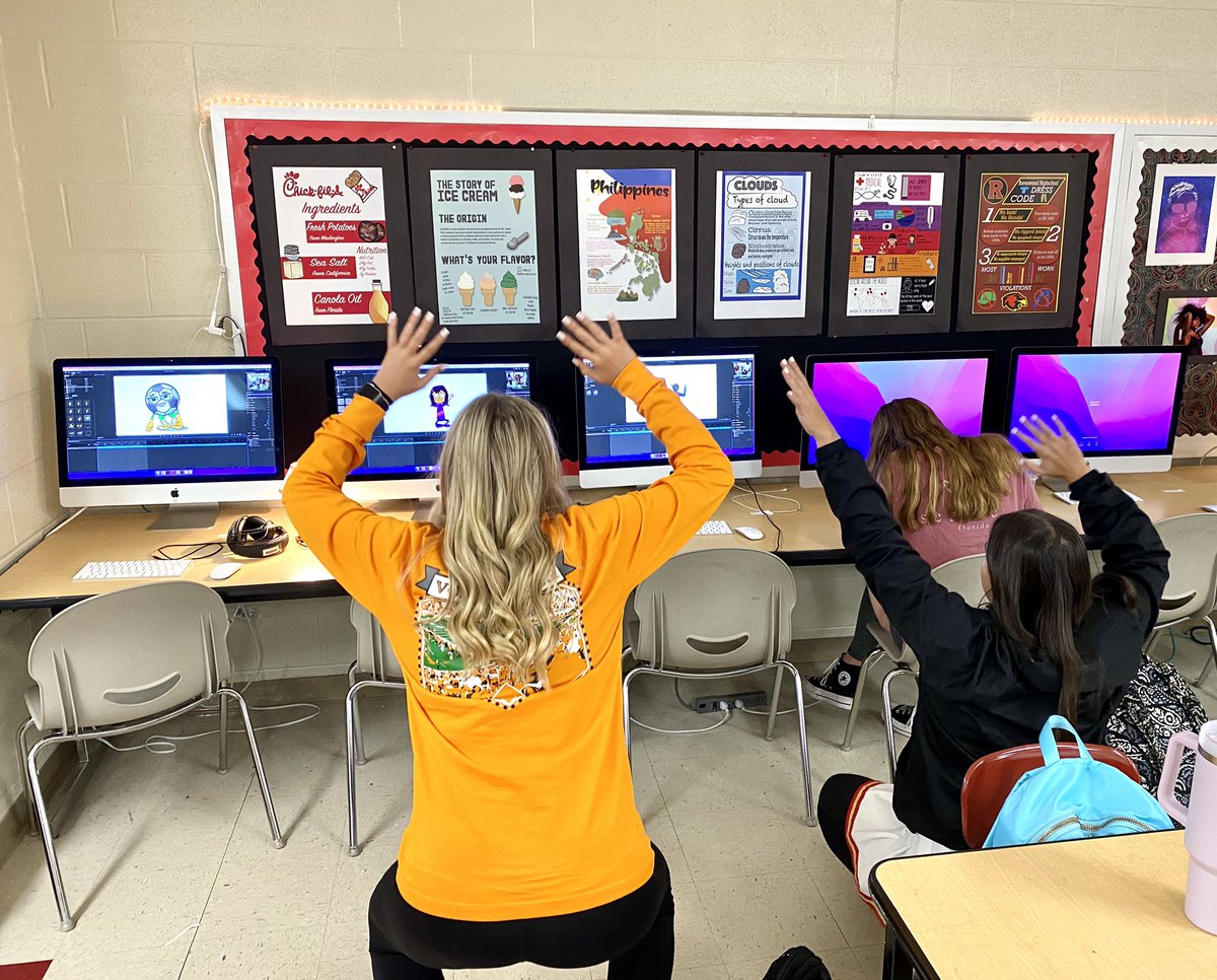 wcsRHS_Art's tweet image. Digital Art &amp;amp; Design students get physical working on their animations. The tracking of the camera allows students to control their character’s animated performance! #adobecharacteranimator #animation @wcsRHSccte @wcsCCTE